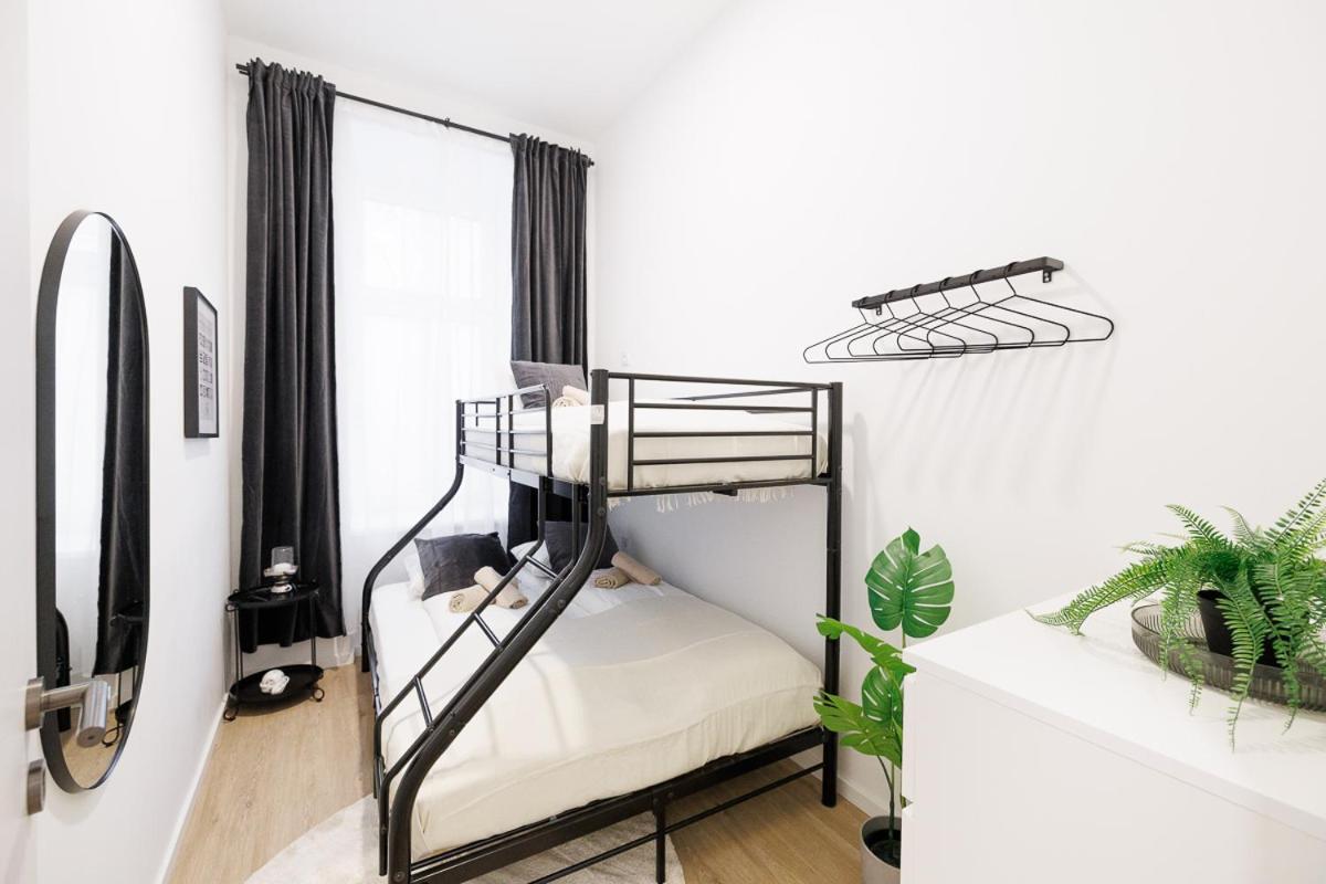 Central City Style Rooms By Home2 Вена Экстерьер фото